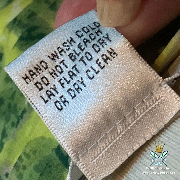 WD NY Silk Carwash Skirt, Size 6 **Fits 8-10** - Picture 8 of 10